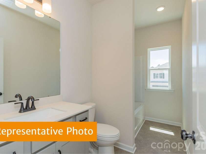 637 Cooley Drive, Salisbury, NC 28147.  MLS# CAR4405583, YatesRealty ID 38156. 