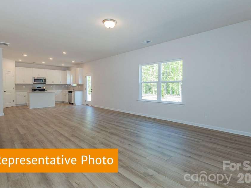 366 Reinhart Drive, Monroe, NC 28110.  MLS# CAR4405610, YatesRealty ID 38163. 