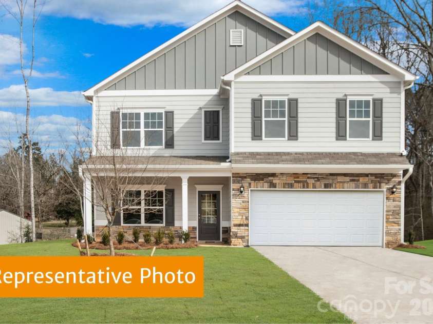 366 Reinhart Drive, Monroe, NC 28110.  MLS# CAR4405610, YatesRealty ID 38163. 
