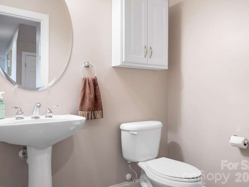 157 Eclipse Way, Mooresville, NC 28117.  MLS# CAR4405597, YatesRealty ID 38166. A powder room outside the flex space could be converted to a full bath if needed.