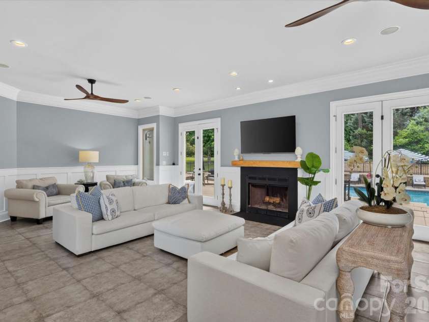 102 Finch Loop, Fort Mill, SC 29715.  MLS# CAR4394123, YatesRealty ID 38168. Great Room