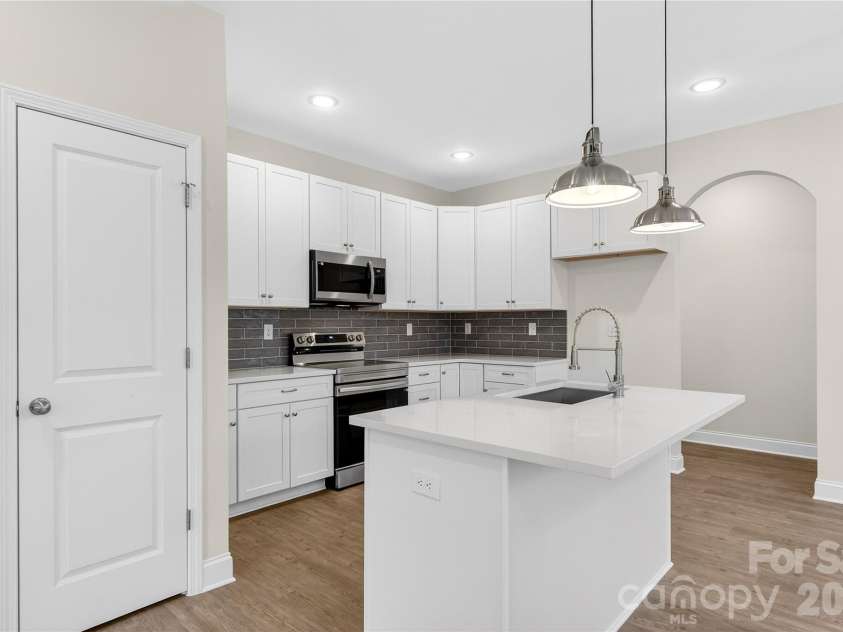 140 Meadowfall Lane, Troutman, NC 28166.  MLS# CAR4340538, YatesRealty ID 3817. 