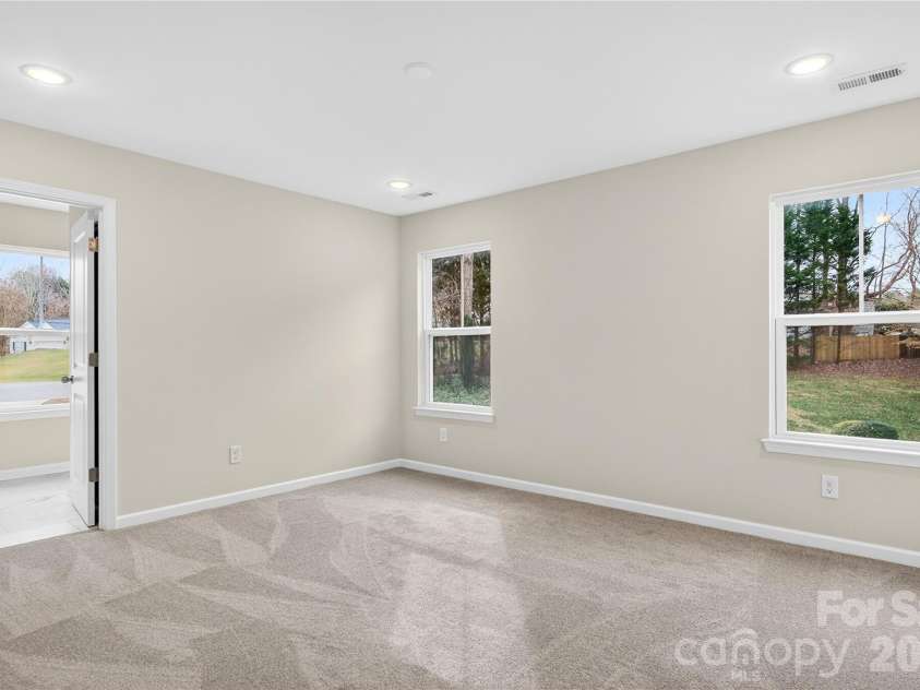 140 Meadowfall Lane, Troutman, NC 28166.  MLS# CAR4340538, YatesRealty ID 3817. 