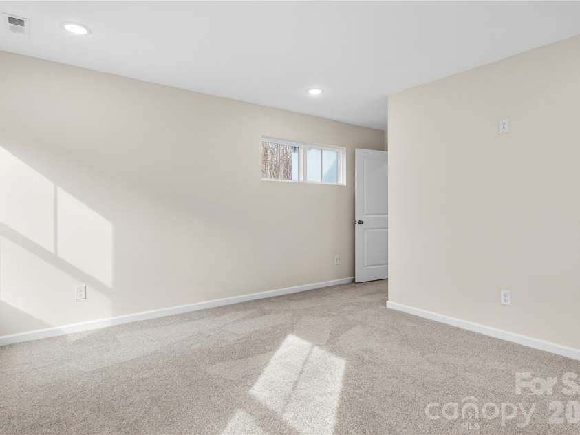 140 Meadowfall Lane, Troutman, NC 28166.  MLS# CAR4340538, YatesRealty ID 3817. 