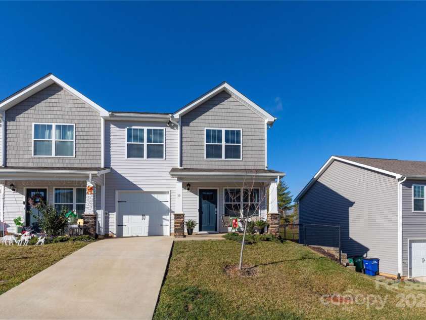 39 Benedict Lane, Weaverville, NC 28787.  MLS# CAR4208011, YatesRealty ID 3817. Front of Home