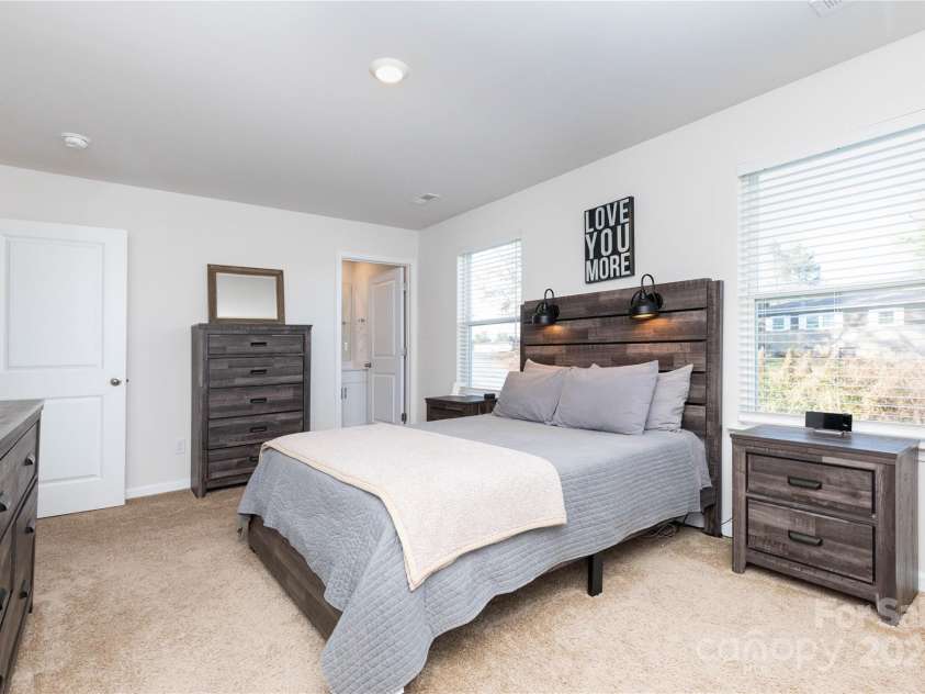 39 Benedict Lane, Weaverville, NC 28787.  MLS# CAR4208011, YatesRealty ID 3817. Primary Bedroom