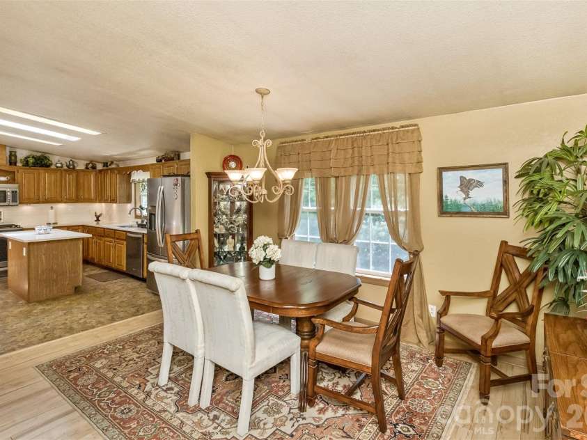 185 Trout Water Circle, Burnsville, NC 28714.  MLS# CAR4399821, YatesRealty ID 38170. 