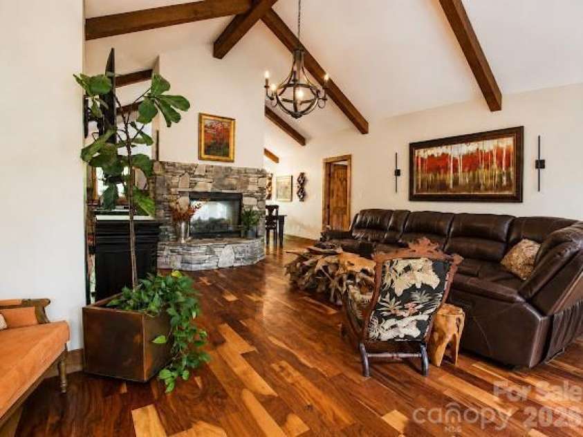 77 E Lake Dr East Lake Drive, Fairview, NC 28730.  MLS# CAR4405449, YatesRealty ID 38171. 