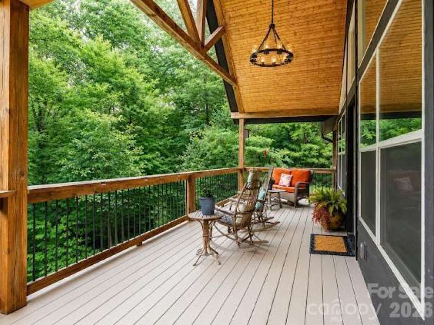 77 E Lake Dr East Lake Drive, Fairview, NC 28730.  MLS# CAR4405449, YatesRealty ID 38171. 