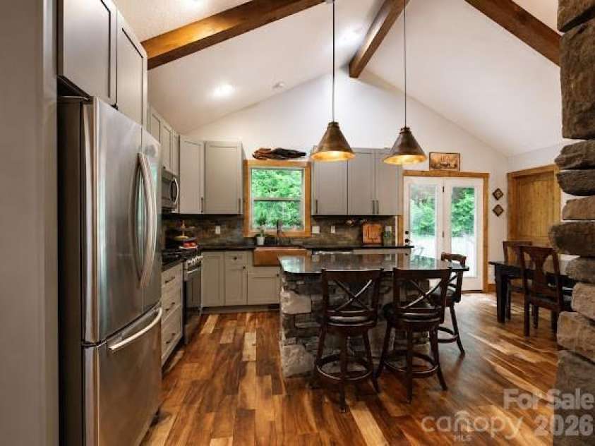 77 E Lake Dr East Lake Drive, Fairview, NC 28730.  MLS# CAR4405449, YatesRealty ID 38171. 