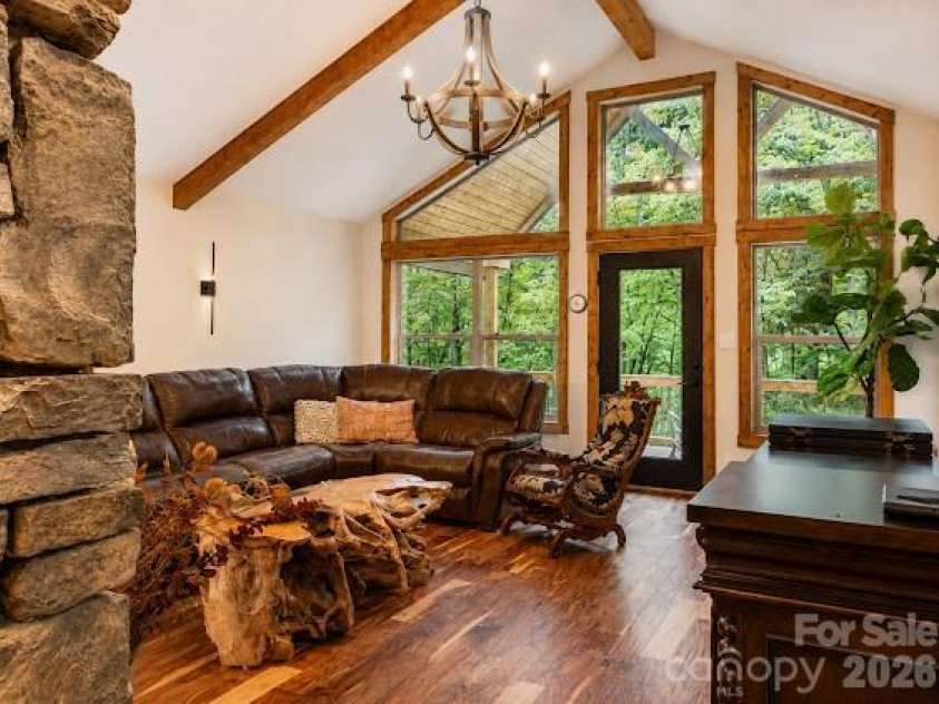 77 E Lake Dr East Lake Drive, Fairview, NC 28730.  MLS# CAR4405449, YatesRealty ID 38171. 