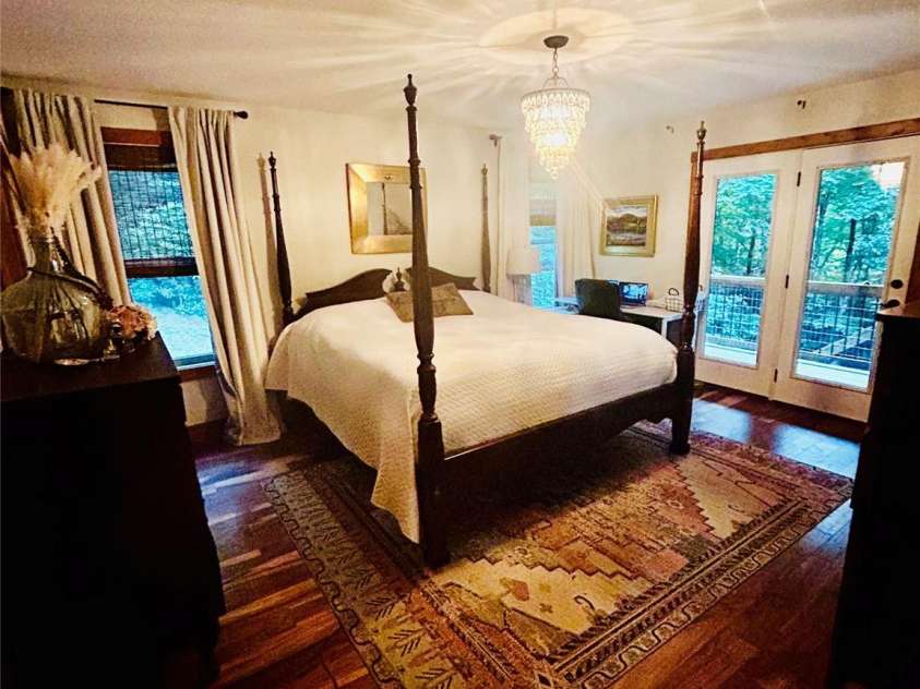 77 E Lake Dr East Lake Drive, Fairview, NC 28730.  MLS# CAR4405449, YatesRealty ID 38171. 