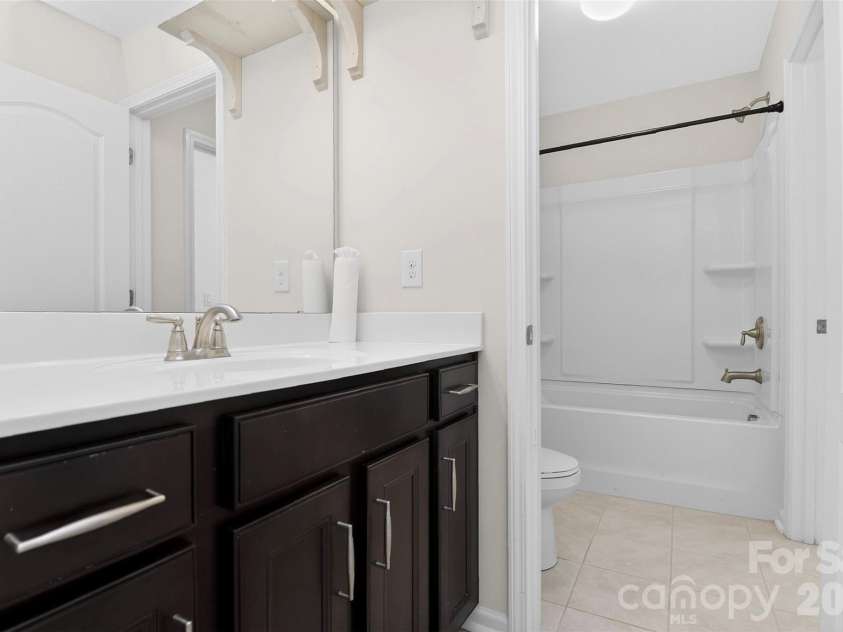 4011 Spring Garden Street, Fort Mill, SC 29715.  MLS# CAR4390724, YatesRealty ID 38172. 