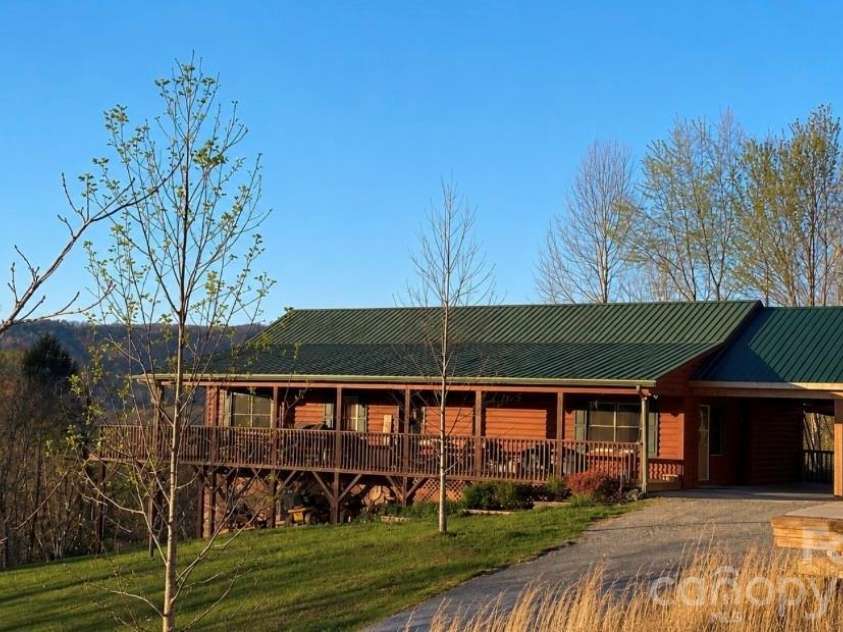 3430 Tranquil Hills Drive, Lenoir, NC 28645.  MLS# CAR4402608, YatesRealty ID 38174. 