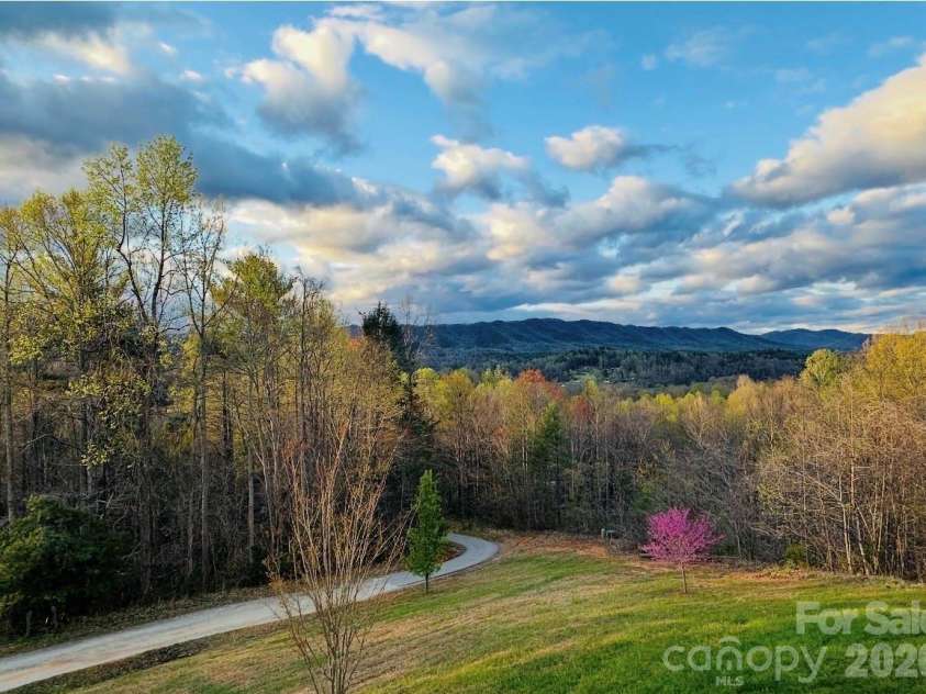 3430 Tranquil Hills Drive, Lenoir, NC 28645.  MLS# CAR4402608, YatesRealty ID 38174. 