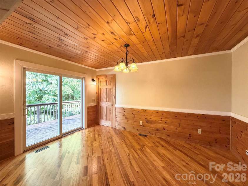 3430 Tranquil Hills Drive, Lenoir, NC 28645.  MLS# CAR4402608, YatesRealty ID 38174. Dining Room