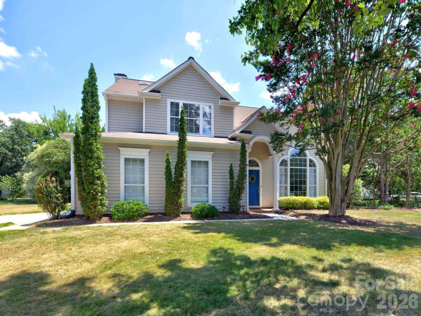 11206 Longhedge Lane, Charlotte, NC 28273.  MLS# CAR4402153, YatesRealty ID 38175. 