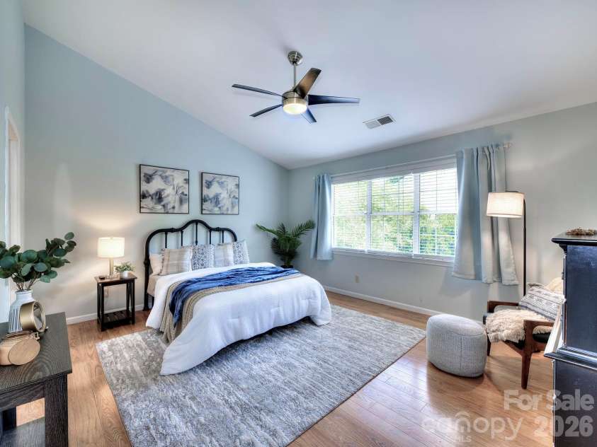11206 Longhedge Lane, Charlotte, NC 28273.  MLS# CAR4402153, YatesRealty ID 38175. 