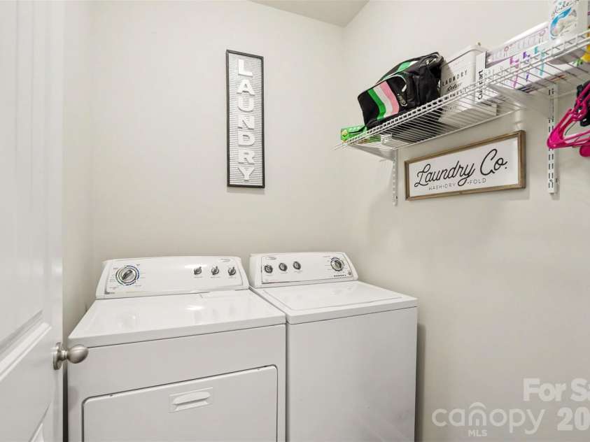 5510 Samuel Neel Road, Charlotte, NC 28278.  MLS# CAR4402149, YatesRealty ID 38176. 