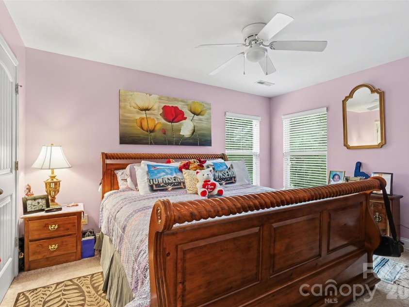 5510 Samuel Neel Road, Charlotte, NC 28278.  MLS# CAR4402149, YatesRealty ID 38176. 