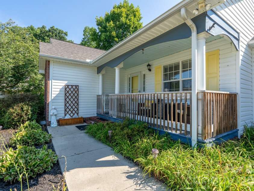 106 Quarry Way, Salisbury, NC 28146.  MLS# CAR4405112, YatesRealty ID 38177. Front porch
