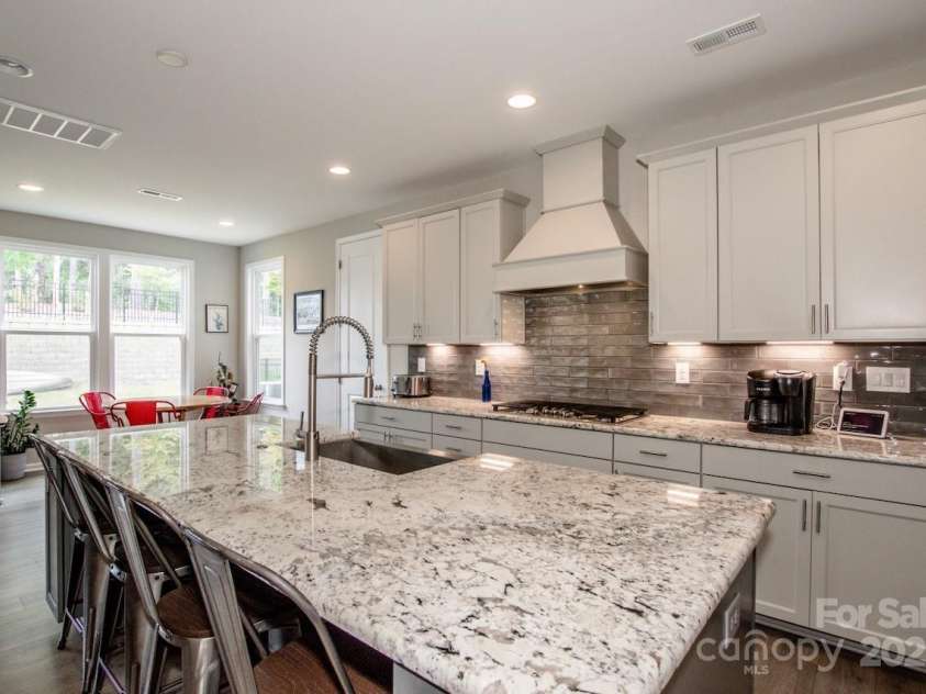 107 Winterberry Street, Mooresville, NC 28117.  MLS# CAR4299197, YatesRealty ID 38179. 