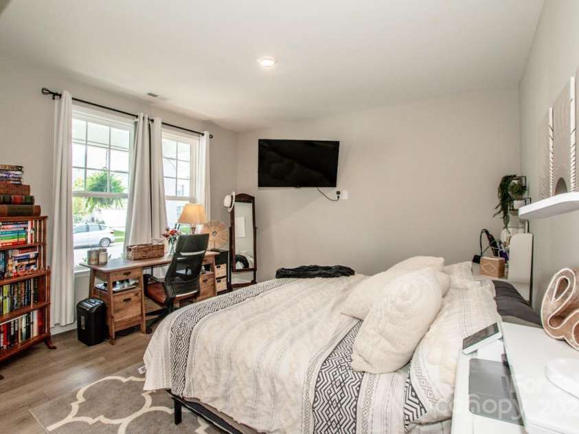 107 Winterberry Street, Mooresville, NC 28117.  MLS# CAR4299197, YatesRealty ID 38179. 