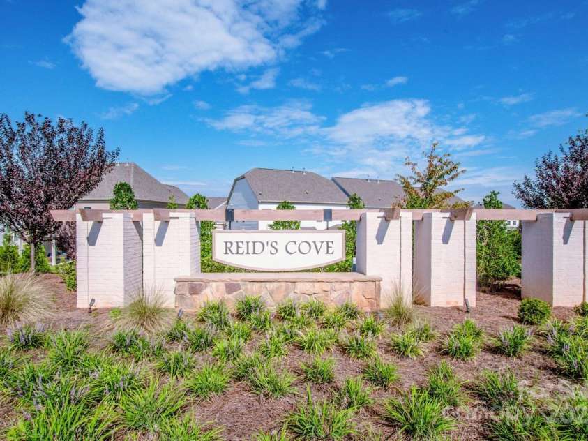 107 Winterberry Street, Mooresville, NC 28117.  MLS# CAR4299197, YatesRealty ID 38179. 