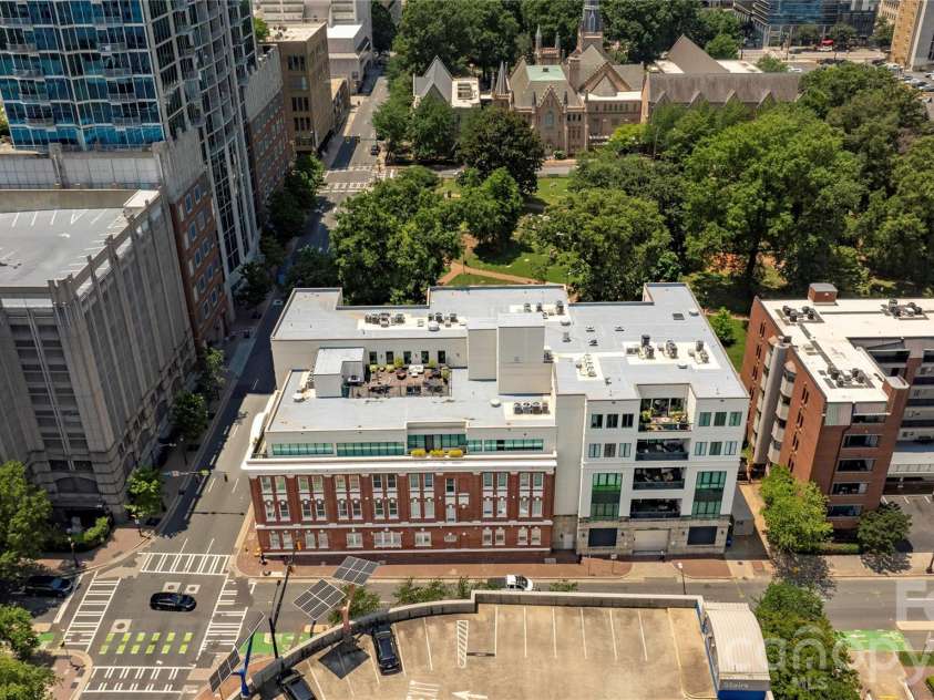229 Church Street, Charlotte, NC 28202.  MLS# CAR4398195, YatesRealty ID 3818. 