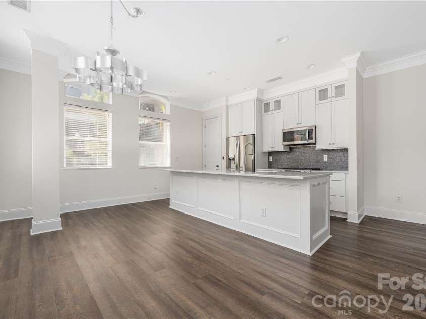 229 Church Street, Charlotte, NC 28202.  MLS# CAR4398195, YatesRealty ID 3818. 