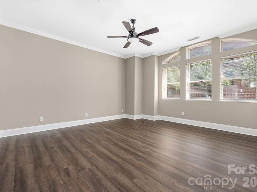 229 Church Street, Charlotte, NC 28202.  MLS# CAR4398195, YatesRealty ID 3818. 