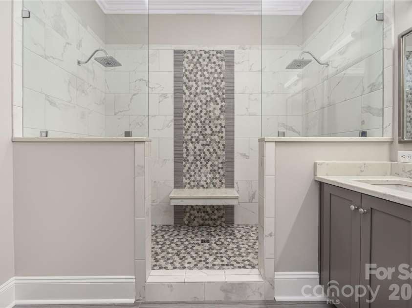 229 Church Street, Charlotte, NC 28202.  MLS# CAR4398195, YatesRealty ID 3818. 