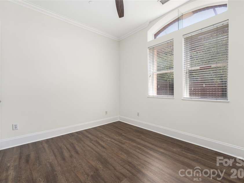 229 Church Street, Charlotte, NC 28202.  MLS# CAR4398195, YatesRealty ID 3818. 