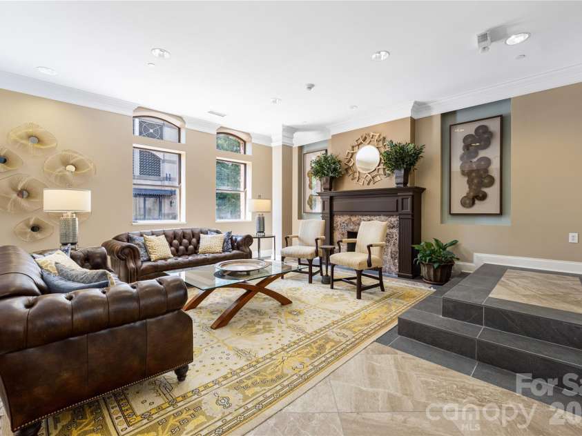 229 Church Street, Charlotte, NC 28202.  MLS# CAR4398195, YatesRealty ID 3818. 