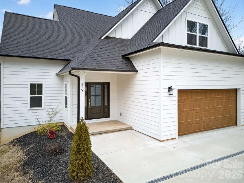 229 Shenandoah Loop, Troutman, NC 28166.  MLS# CAR4340532, YatesRealty ID 3818. 