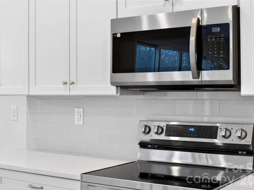 229 Shenandoah Loop, Troutman, NC 28166.  MLS# CAR4340532, YatesRealty ID 3818. 