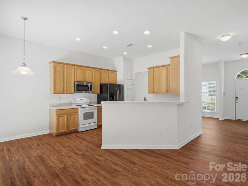 2007 Rosewater Lane, Indian Trail, NC 28079.  MLS# CAR4403255, YatesRealty ID 38180. Perfect Kitchen