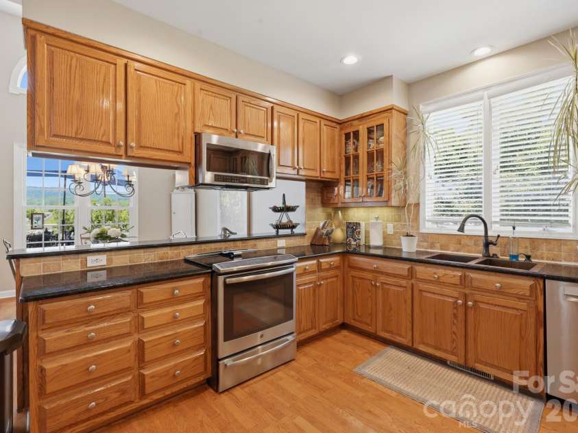 358 Olde Charter Circle, Jefferson, NC 28640.  MLS# CAR4405570, YatesRealty ID 38181. 