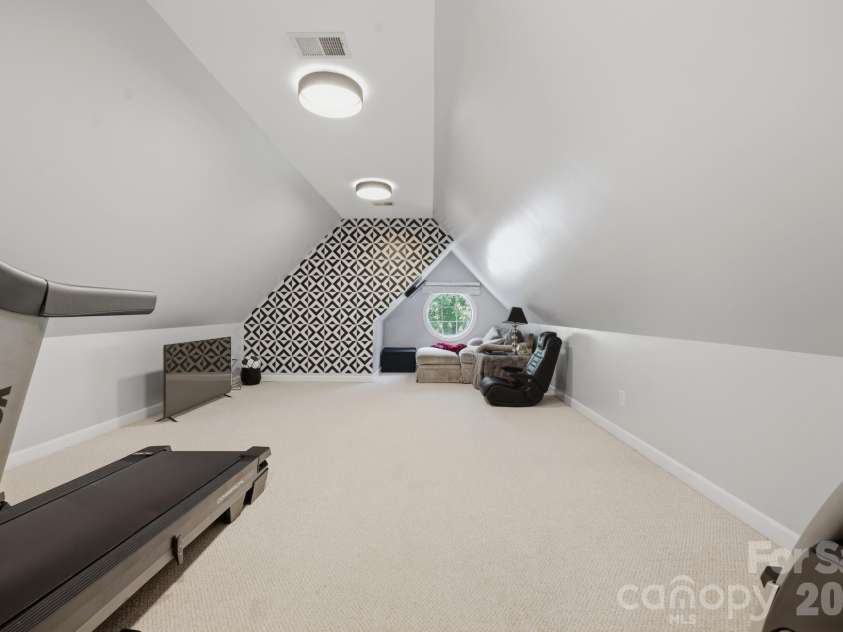 358 Olde Charter Circle, Jefferson, NC 28640.  MLS# CAR4405570, YatesRealty ID 38181. 