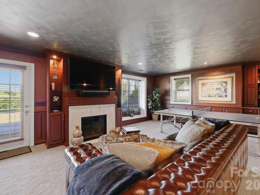 358 Olde Charter Circle, Jefferson, NC 28640.  MLS# CAR4405570, YatesRealty ID 38181. 