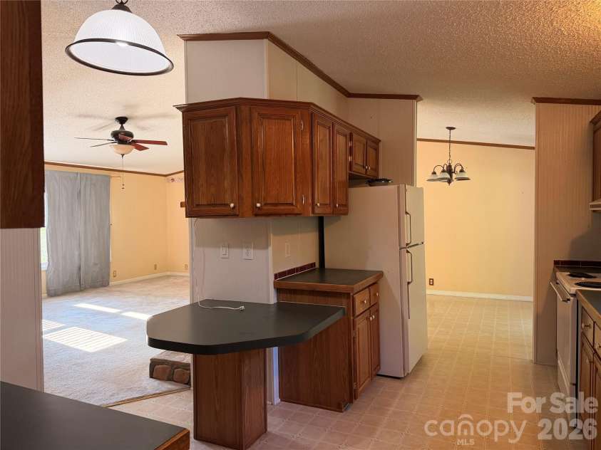 4851 Mounira Avenue, Hickory, NC 28602.  MLS# CAR4403343, YatesRealty ID 38189. 