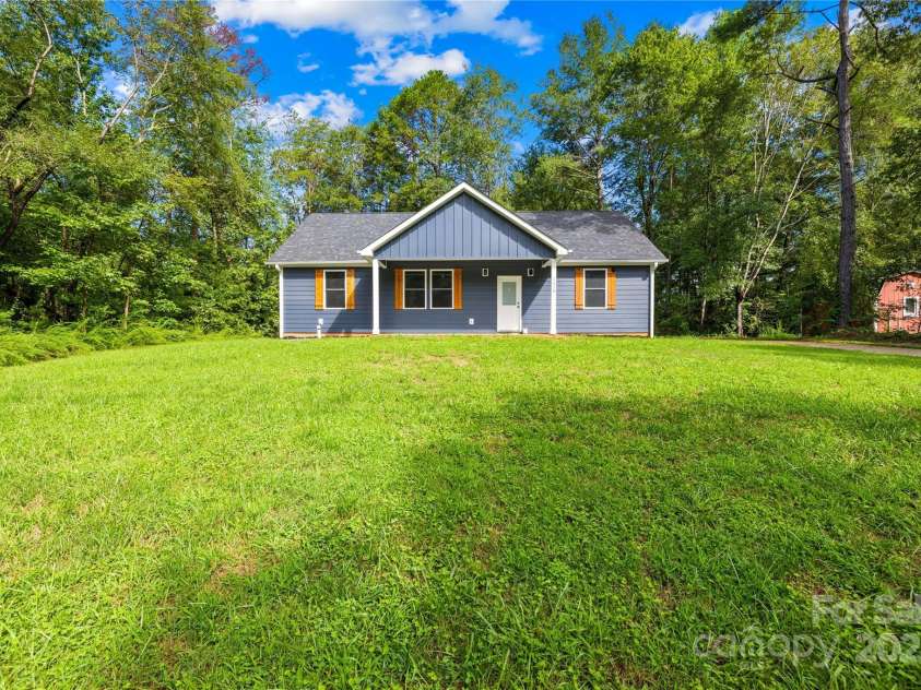 1029 Hunter Valley Road, Shelby, NC 28150.  MLS# CAR4292754, YatesRealty ID 3819. 