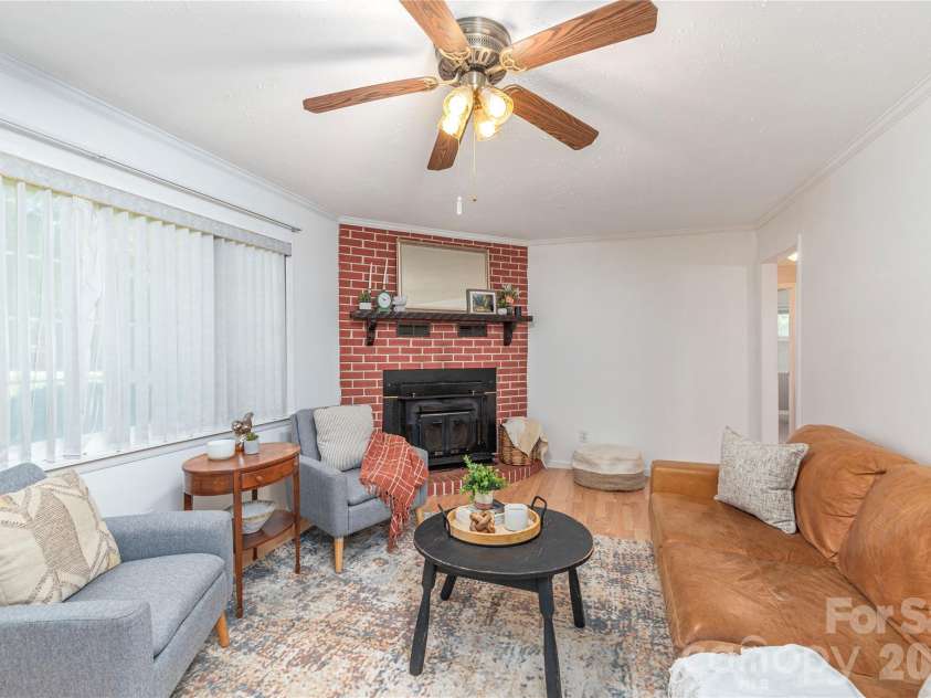 881 Mulberry Street, Clyde, NC 28721.  MLS# CAR4398802, YatesRealty ID 38191. 