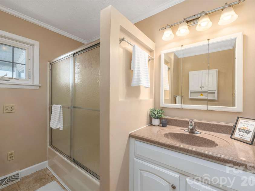 881 Mulberry Street, Clyde, NC 28721.  MLS# CAR4398802, YatesRealty ID 38191. 