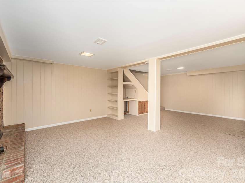 881 Mulberry Street, Clyde, NC 28721.  MLS# CAR4398802, YatesRealty ID 38191. 