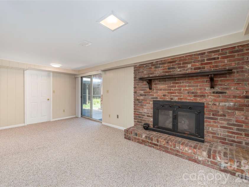 881 Mulberry Street, Clyde, NC 28721.  MLS# CAR4398802, YatesRealty ID 38191. 