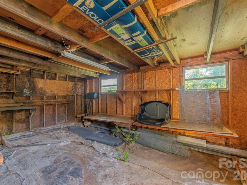 881 Mulberry Street, Clyde, NC 28721.  MLS# CAR4398802, YatesRealty ID 38191. 