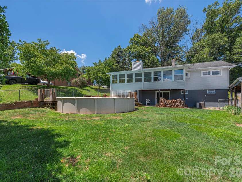 881 Mulberry Street, Clyde, NC 28721.  MLS# CAR4398802, YatesRealty ID 38191. 