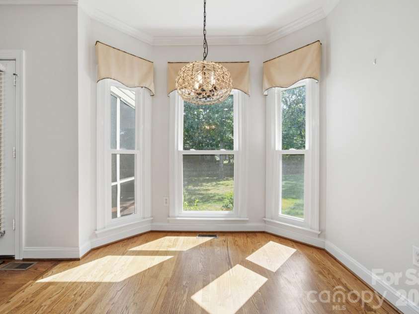 1423 Porch Swing Lane, Matthews, NC 28104.  MLS# CAR4401770, YatesRealty ID 38198. 