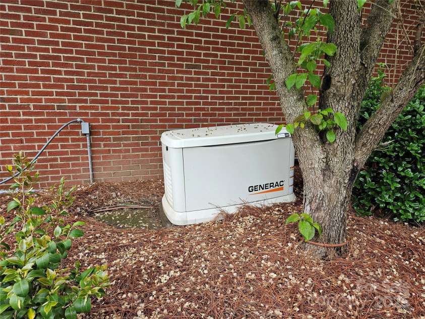 800 Warrington Place, Rock Hill, SC 29732.  MLS# CAR4251495, YatesRealty ID 382. 